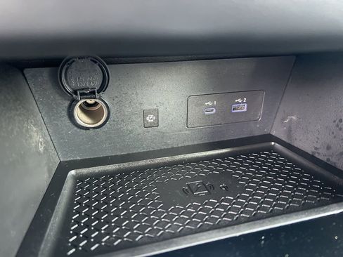 Used 2024 Nissan Pathfinder SL image 55