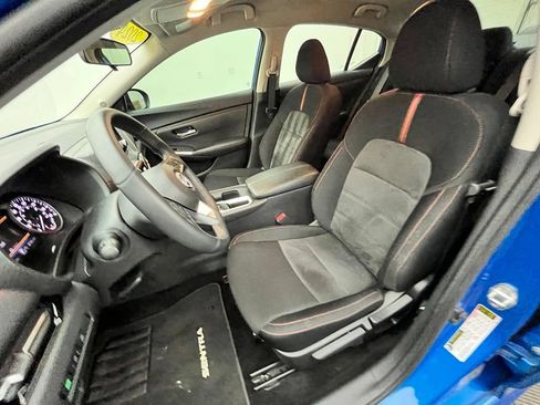Used 2024 Nissan Sentra SR FWD image 19