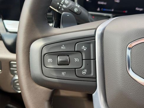 Used 2026 GMC Sierra 1500 SLT w/ SLT Premium Plus Package AWD/4WD image 17