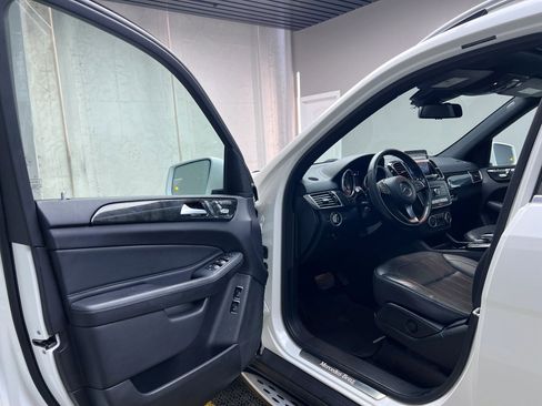 Used 2017 Mercedes-Benz GLS 450 GLS 450 Sport Utility 4D image 10