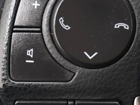 Used 2017 Toyota RAV4 SE AWD/4WD image 19