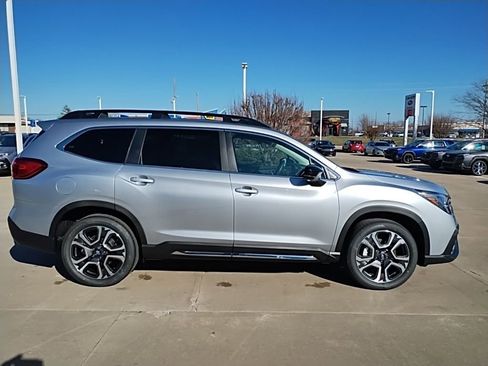 New 2026 Subaru Ascent Limited AWD/4WD image 7