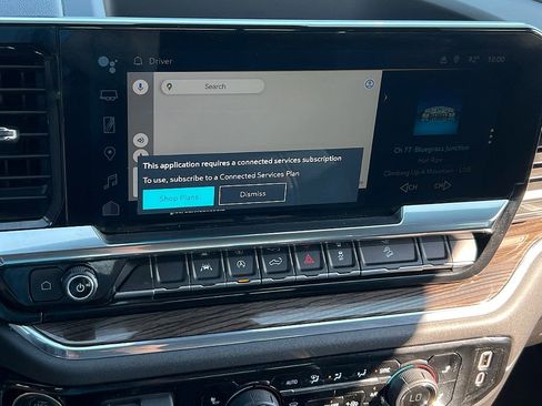 Used 2024 Chevrolet Silverado 1500 LT Trail Boss w/ Convenience Package II image 12