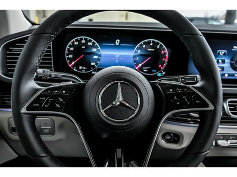 New 2026 Mercedes-Benz GLE 450 4MATIC image 12