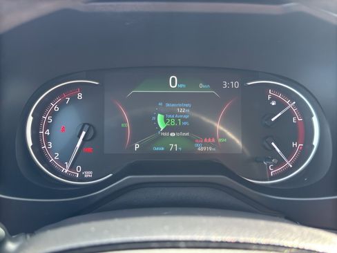 Used 2024 Toyota RAV4 XLE image 30