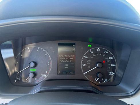 Used 2024 Toyota Corolla SE FWD image 11