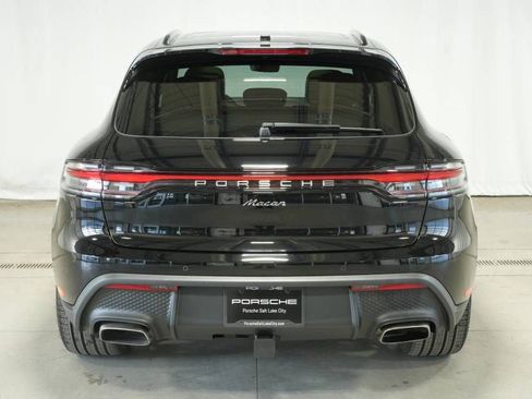 New 2026 Porsche Macan image 12