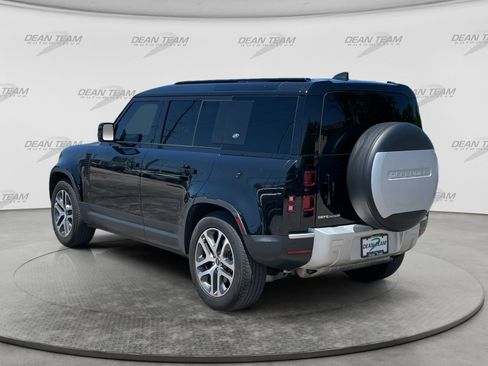 Used 2024 Land Rover Defender 110 S AWD/4WD image 6