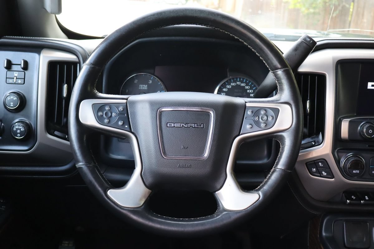 Used 2019 GMC Sierra 2500 Denali AWD/4WD image 18