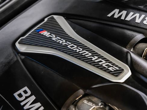Used 2019 BMW M550i xDrive image 62
