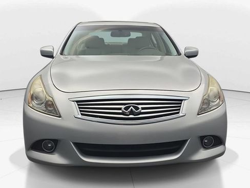 Used 2015 INFINITI Q40 w/ Moonroof Package image 4