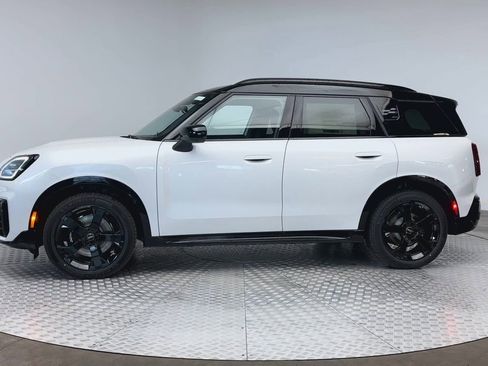 New 2026 MINI Cooper Countryman SE image 5