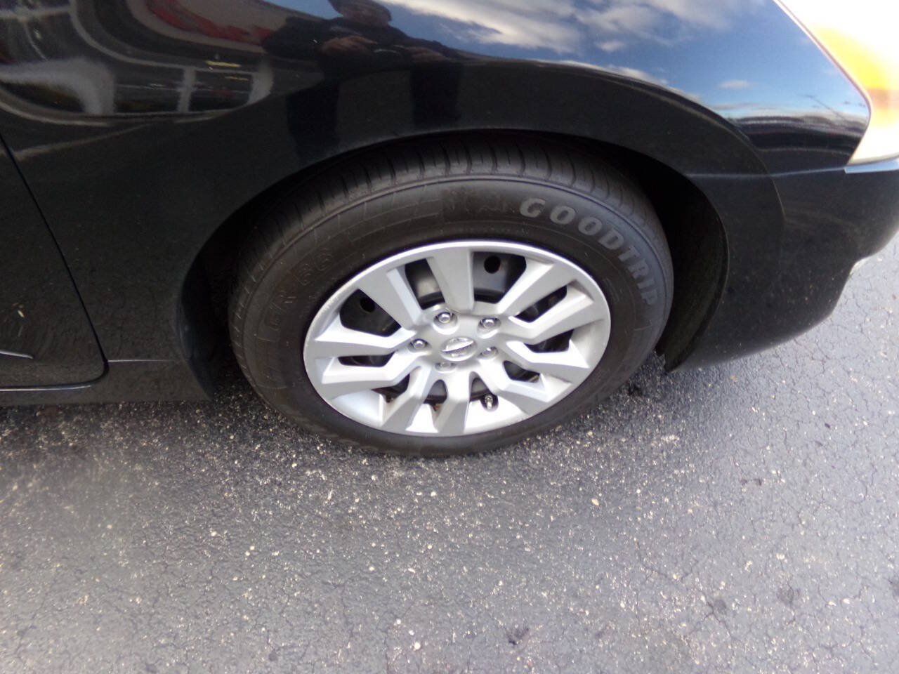 Used 2013 Nissan Altima 2.5 S FWD image 41
