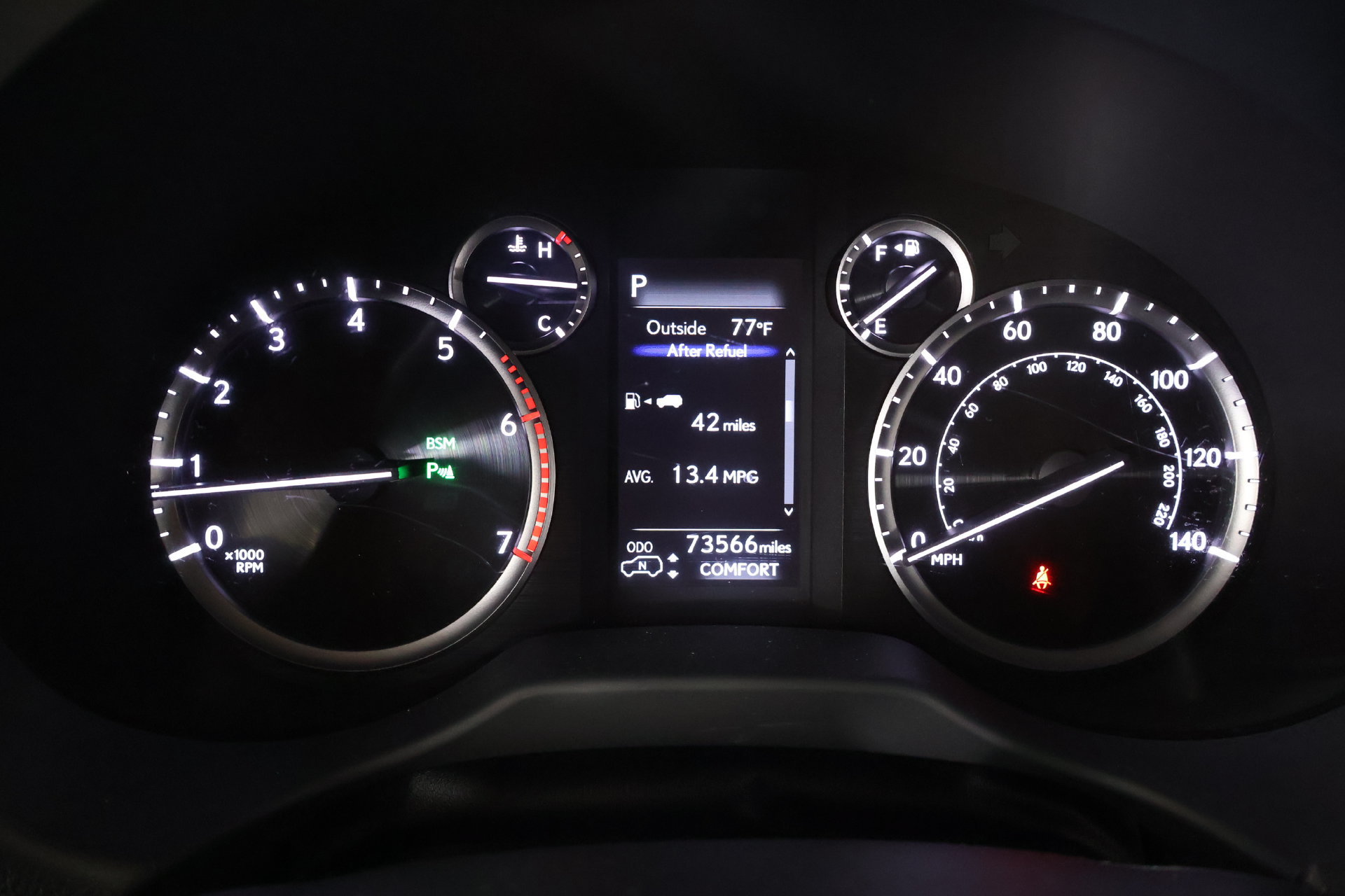 Used 2023 Lexus GX 460 Luxury w/ Accessory Package AWD/4WD image 4