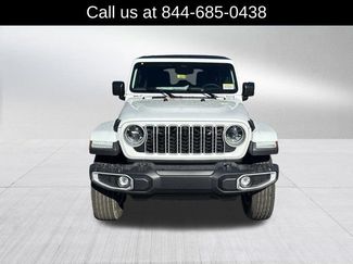 New 2026 Jeep Wrangler Unlimited Sahara AWD/4WD video 2