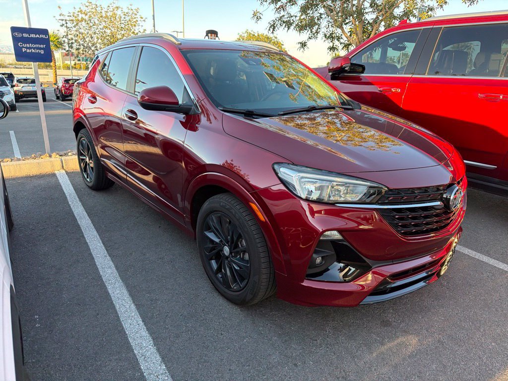 Used 2022 Buick Encore GX Select w/ Experience Buick Package FWD image 2