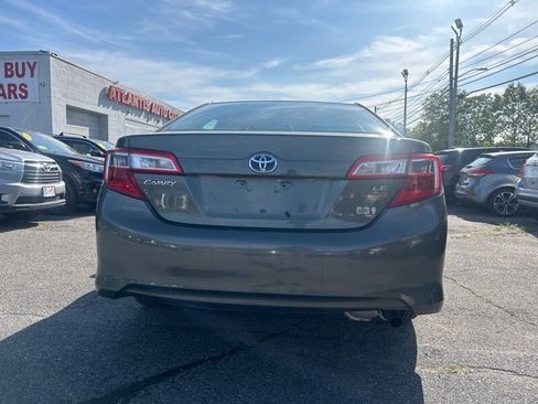 Used 2012 Toyota Camry LE image 5