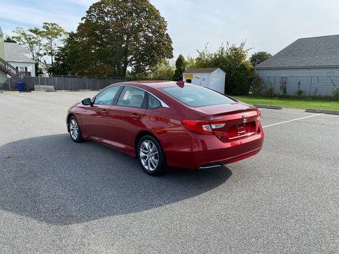 Used 2019 Honda Accord LX image 8