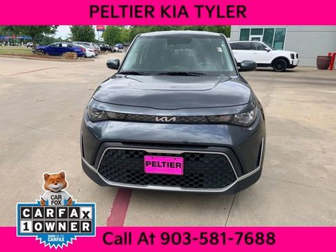 Certified 2025 Kia Soul LX FWD image 2