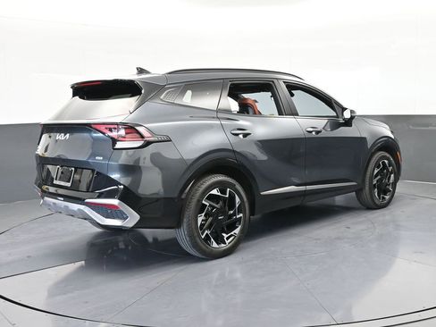 Used 2024 Kia Sportage SX image 6