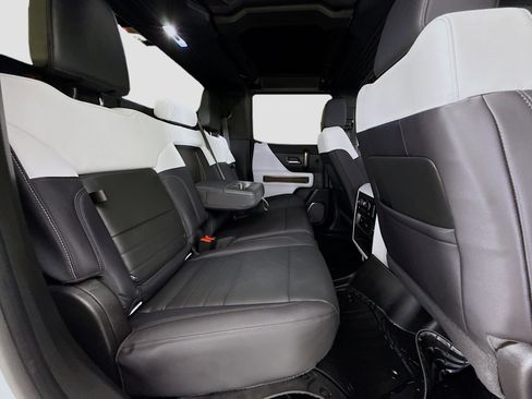 Used 2024 GMC Hummer EV 3X w/ Battery Pack, 24 Module Pack AWD/4WD image 29