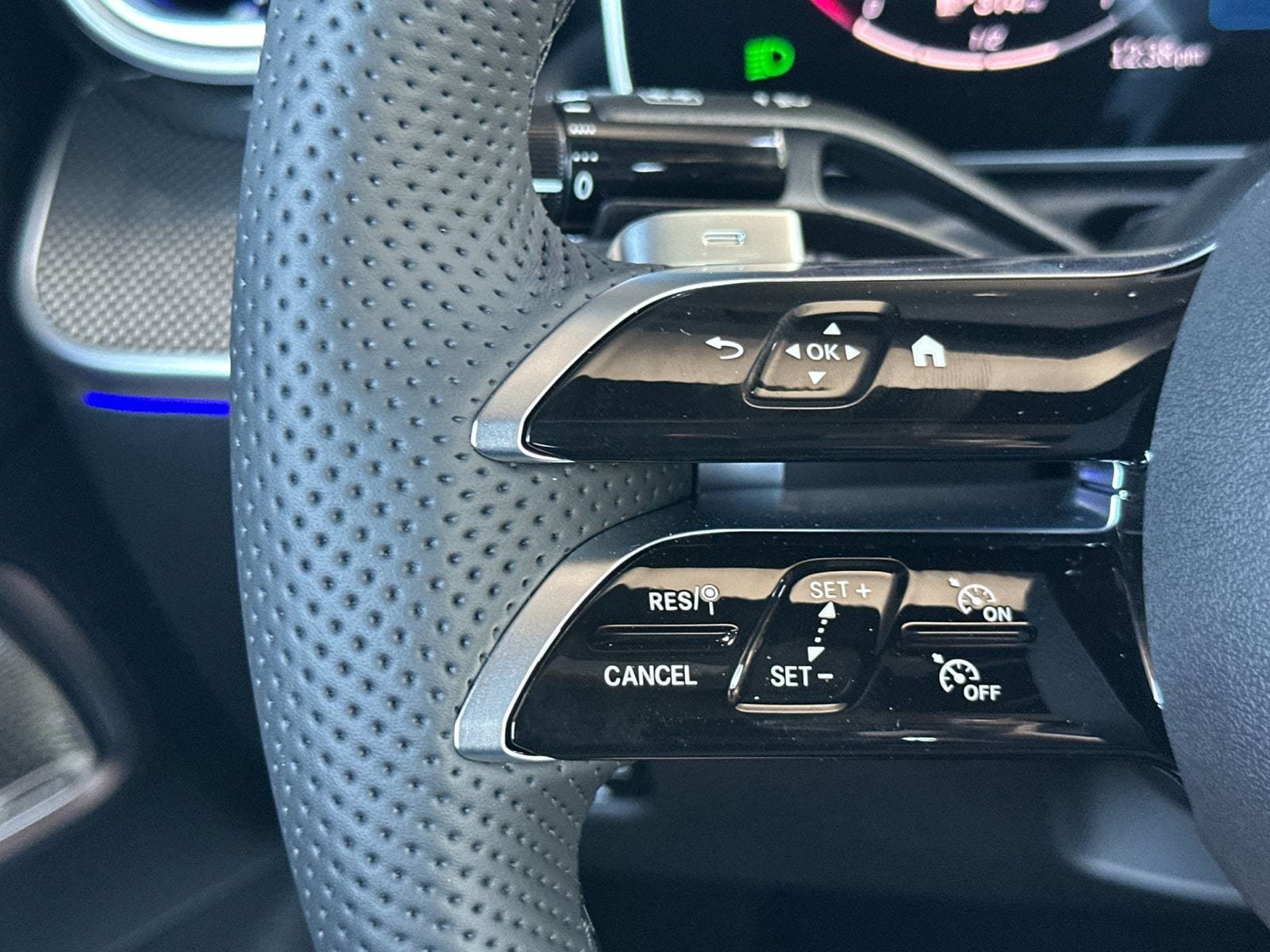 New 2026 Mercedes-Benz CLE 450 4MATIC Coupe image 26