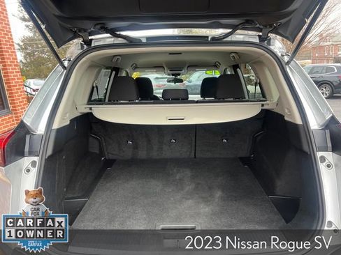 Used 2023 Nissan Rogue SV image 15