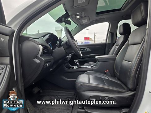 Used 2021 Chevrolet Traverse RS w/ LPO, 'HIT The Road' Package image 9