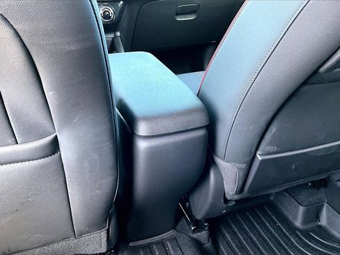 Used 2024 Chevrolet TrailBlazer RS w/ Driver Confidence Package image 32