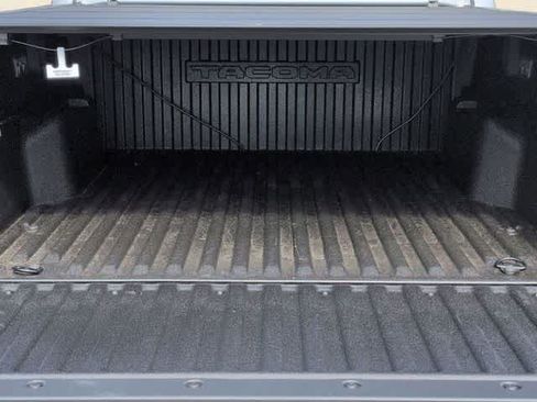 Used 2026 Toyota Tacoma SR5 AWD/4WD image 25