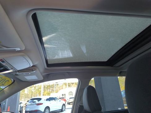 Used 2023 Subaru Forester Premium image 23