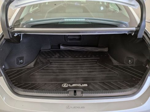 Used 2023 Lexus ES 350 w/ Premium Package image 32