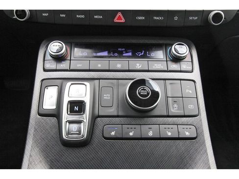 Used 2023 Hyundai Palisade Limited FWD image 31