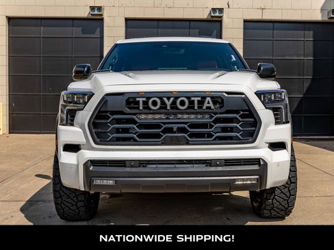 Used 2025 Toyota Sequoia TRD Pro AWD/4WD image 4