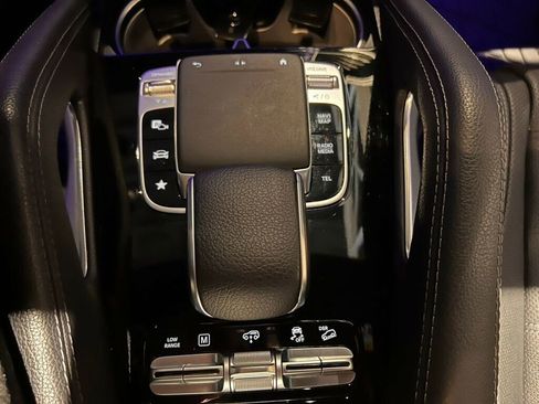 Used 2023 Mercedes-Benz GLS 580 4MATIC image 21