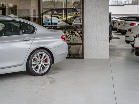 Used 2015 BMW 535i 535i - SILVER ON BLACK - NAV - image 58