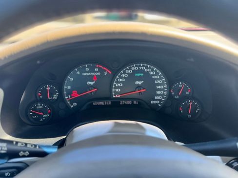 Used 2003 Chevrolet Corvette Convertible w/ Preferred Equipment Group1 RWD image 27