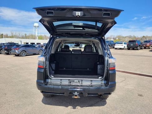 Used 2022 Toyota 4Runner TRD Sport w/ Technology Package AWD/4WD image 26