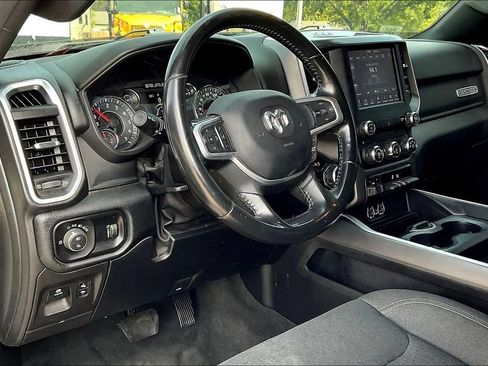 Used 2021 RAM 1500 Big Horn RWD image 8