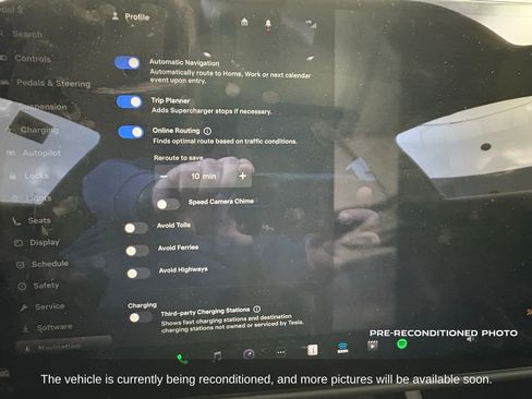 Used 2022 Tesla Model S image 17