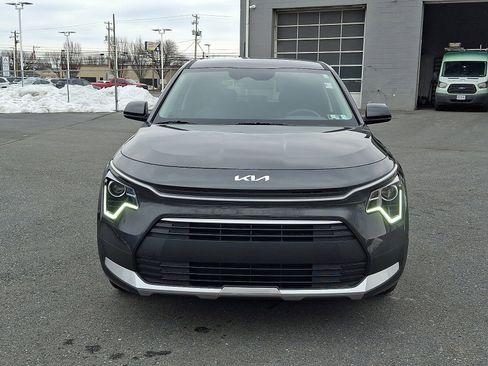 New 2026 Kia Niro LX image 2