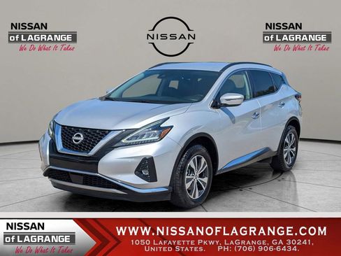 Used 2023 Nissan Murano SV image 1