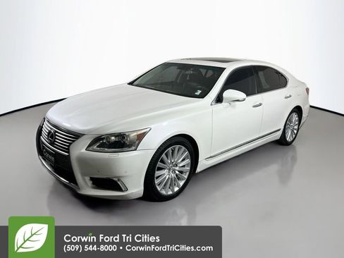 Used 2014 Lexus LS 460 AWD w/ Comfort Package image 5