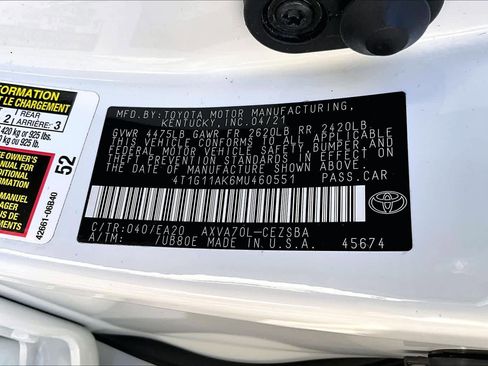 Certified 2021 Toyota Camry SE image 31