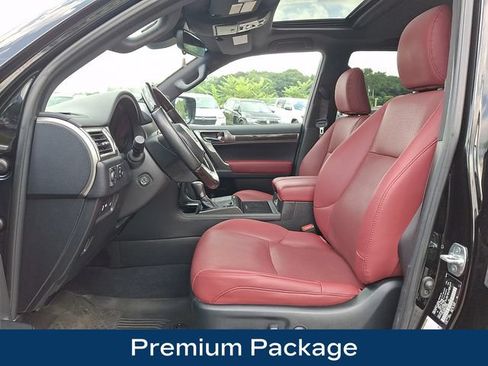 Used 2023 Lexus GX 460 Premium w/ Premium Package AWD/4WD image 2