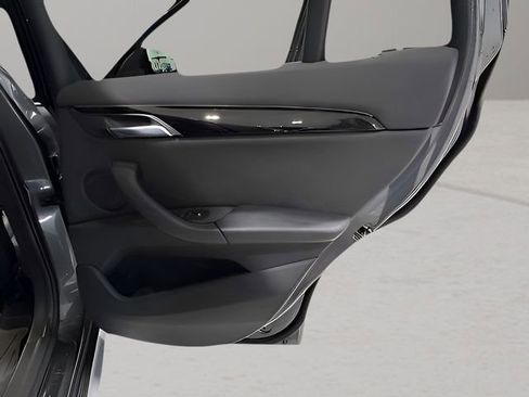 Used 2018 BMW X1 xDrive28i image 36