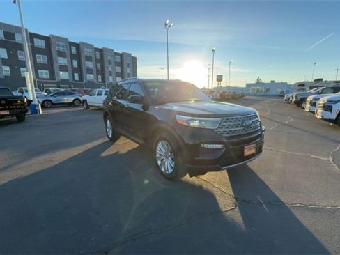 Used 2020 Ford Explorer Limited image 2