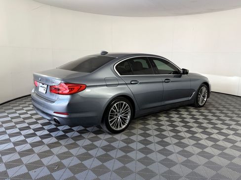 Used 2020 BMW 530i w/ Convenience Package RWD image 9