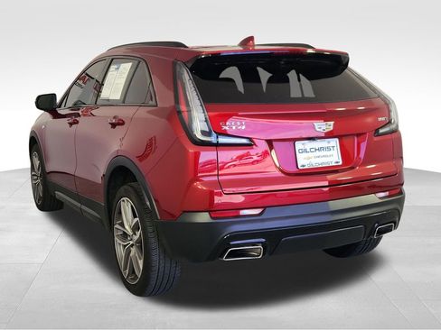 Used 2023 Cadillac XT4 Sport w/ Cold Weather Package image 7