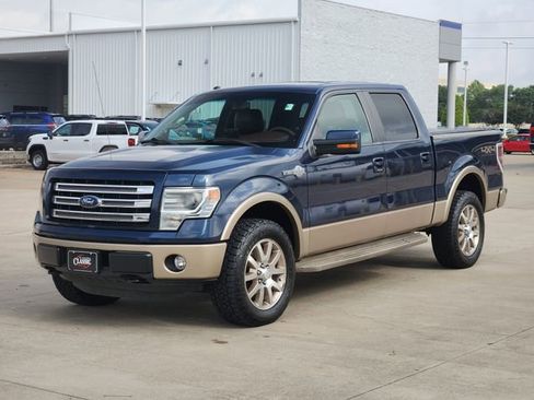 Used 2014 Ford F150 King Ranch w/ King Ranch Luxury Package image 3
